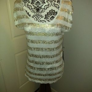 JENNIFER LOPEZ TEE MEDIUM WITH GOLD STRIPES